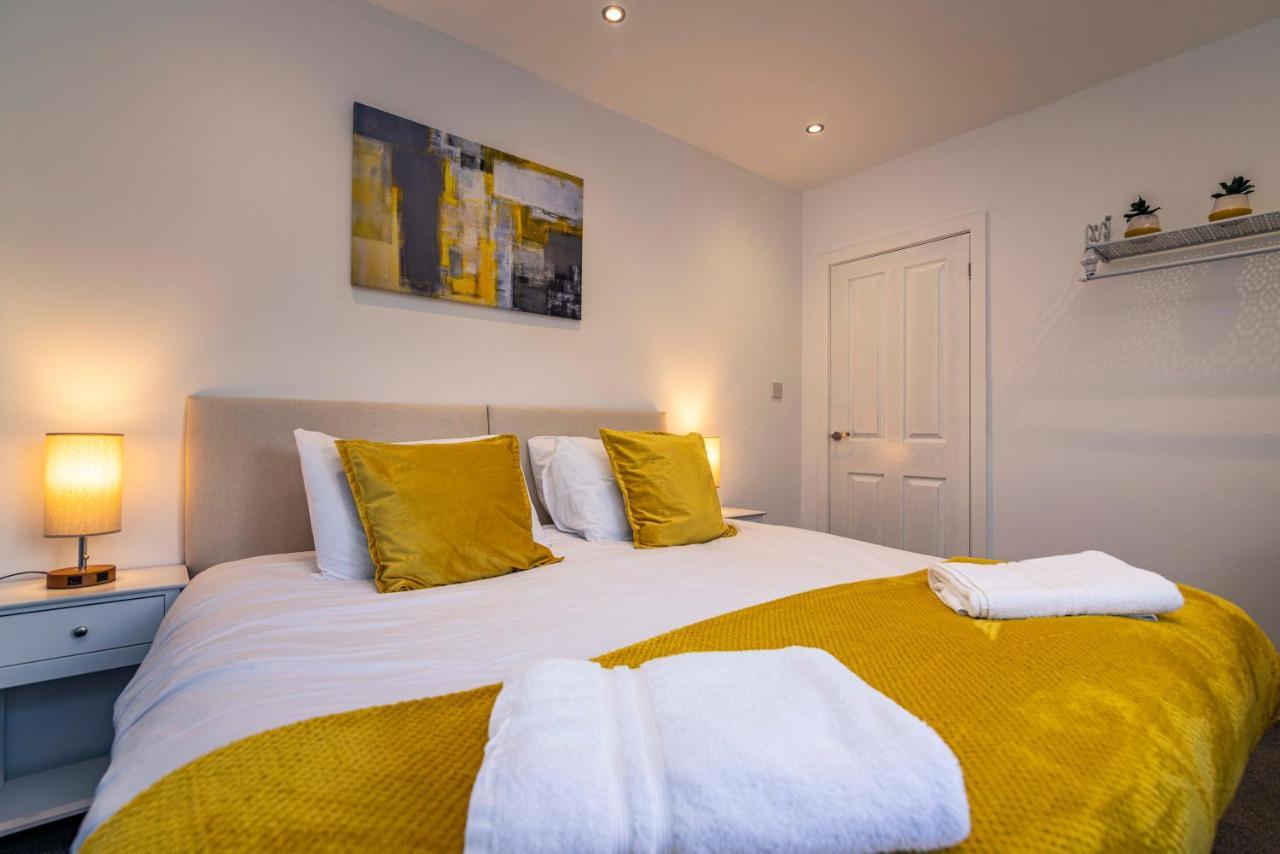 Quiet & Cosy Wollaton Bungalow, Large Garden, Near To Wollaton Deer Park Ноттингем
